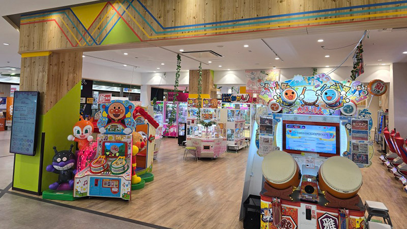 レイクウォーク岡谷店ゲームコーナーの画像