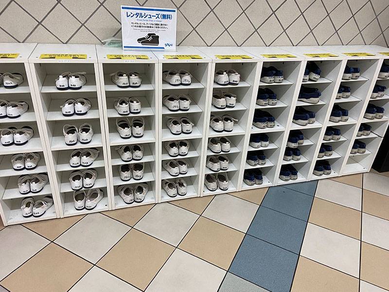 無料レンタルシューズ